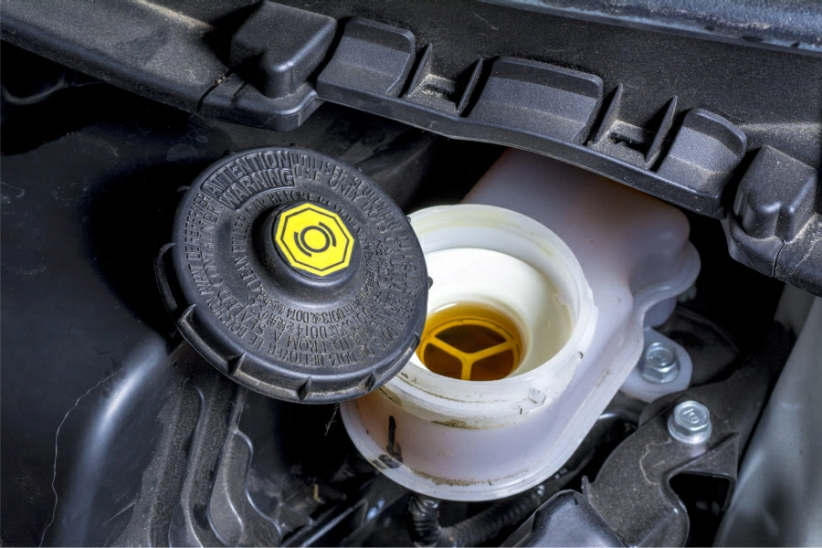 Quando trocar o fluido de freio do meu carro?