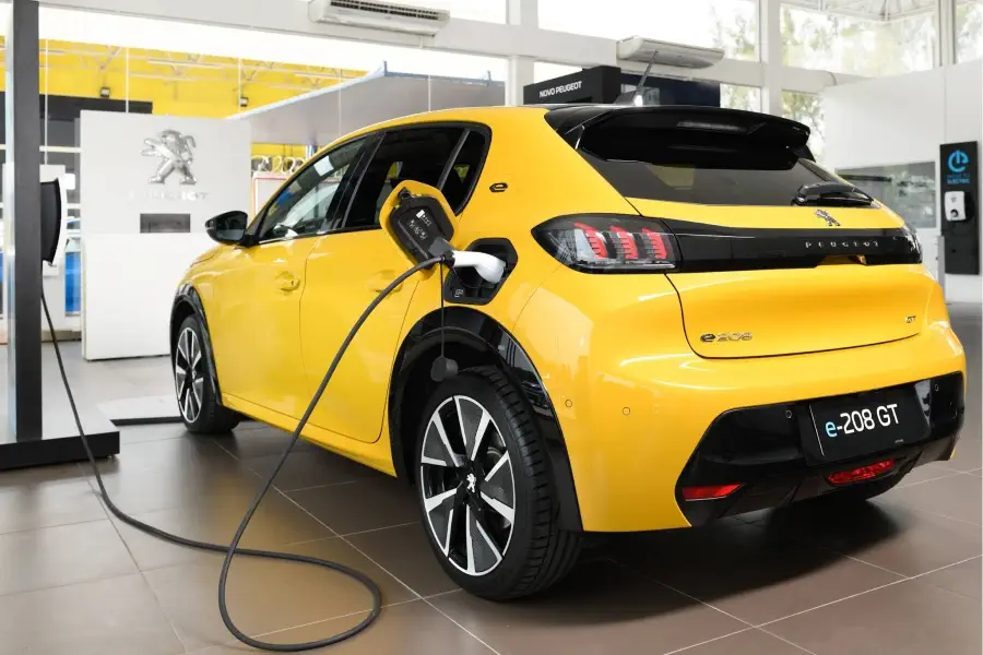 A manuten��o de um carro el�trico � mais barata que a de um carro � combust�o?