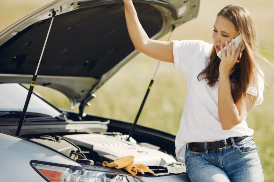 Carro apagando após arrancar. Entenda as causas e como resolver