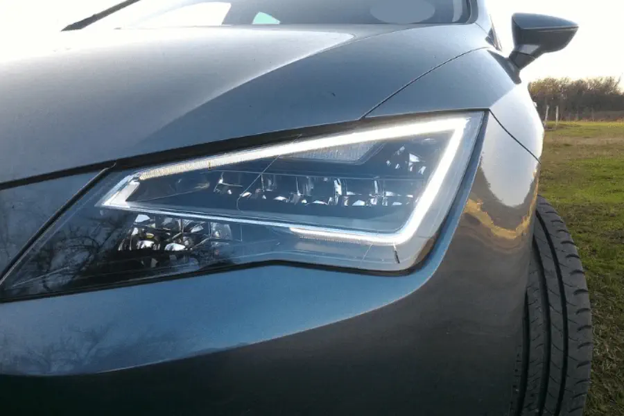 Lanternas diurnas de LED. Mais estilo e segurança para seu carro
