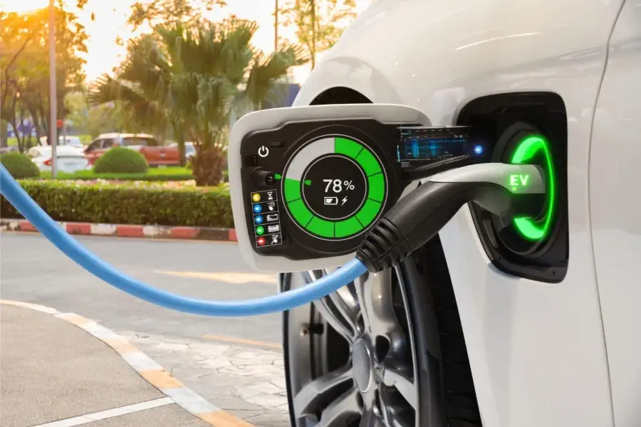 Baterias de Carros Elétricos Mais Duráveis? Toyota Apresenta Inovação Surpreendente