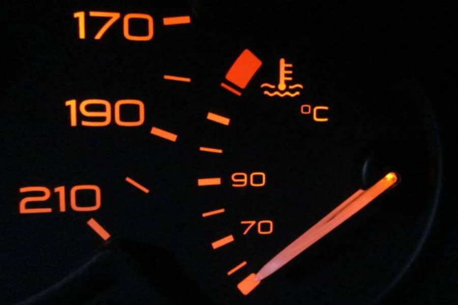 O fim do relógio de temperatura nos carros: motivos e cuidados essenciais | Auto Center São Cristóvão | Silva Jardim - Casimiro de Abreu O fim do relógio de temperatura nos carros: motivos e cuidados essenciais | Auto Center São Cristóvão | Silva Jardim - Casimiro de Abreu